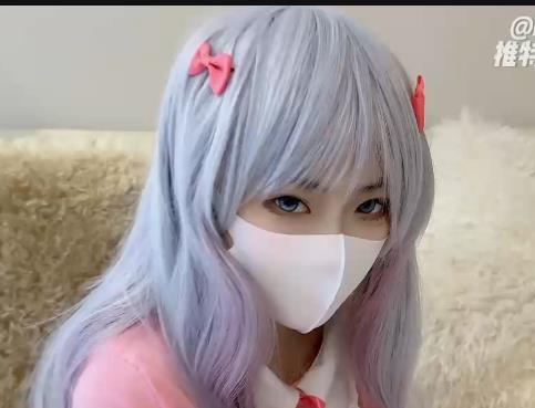 糖心Up主小欣奈角色幻想1V-705M视频，L莉娇小可爱白嫩N子，用姜艳表现