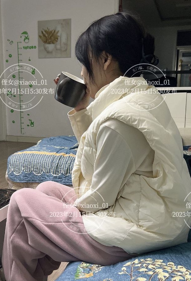 禁忌私拍:娇嫩侄女小夕视频大曝光