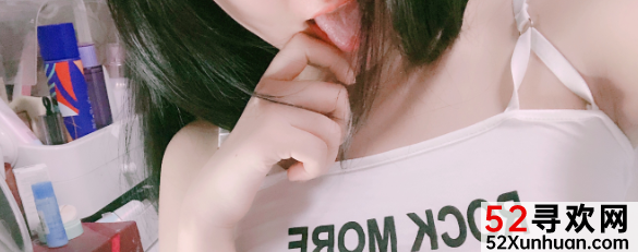 1.朵朵照片合集：宅男推平台精选2.搞怪打扮袜子：JK学生装大床可爱妹3.御姐视频游戏：网红车灯粉丝精选