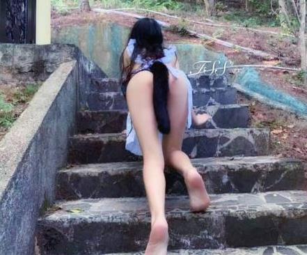 冯珊珊室外打野挑战合集：168个视频，22G内容，精彩不容错过！