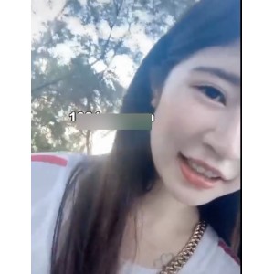 网红玲玲：粉丝狂热的视频享受