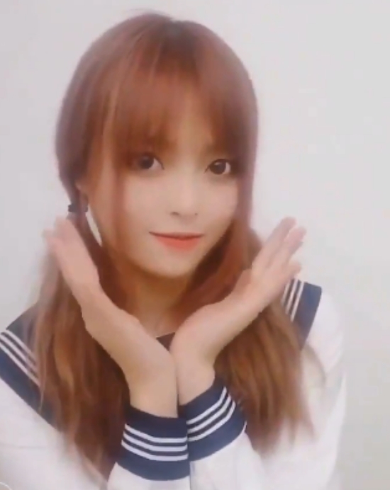 热舞变装卡点弹力摇，抖音风视频合集，下载解压享受无限精彩