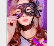 火辣艾米超爽合辑：L舞、加特林、车灯，总50个视频，4.5G等你来感受！