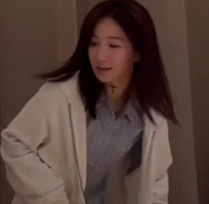 清纯漂亮学生妹甜美声音被互动到直呼受不了[900M][百度盘]