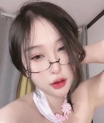 网红女神羽柔子露脸私拍43V+5.5G视频大长腿身材完美百度盘