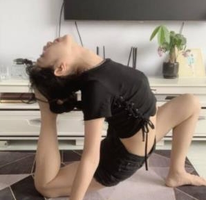 反差露脸,舞蹈系小美女一少的魅力