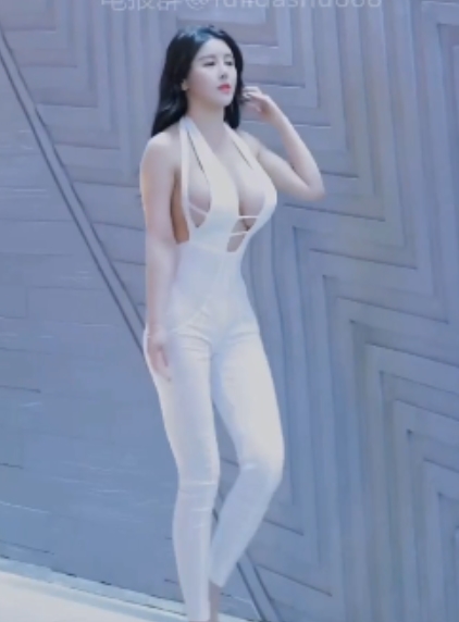 猪小仆婧大罩杯胖臀，43个视频219MB，百度云资源永久有效