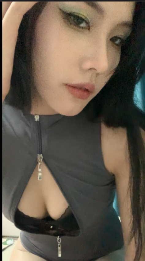 易直播新节目《胆胆》38v15.3g主演，剧情扣人心弦，尺度适中，百度下载收藏量飙升