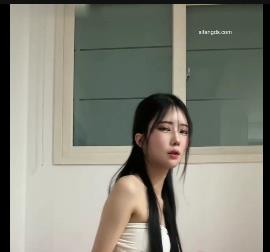 韩国反差女神尹公主F~S自拍潮P大神视频5V-613M