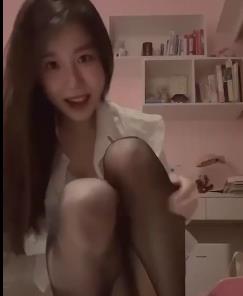 自拍短视频盘点:网红名媛高颜值大放送!