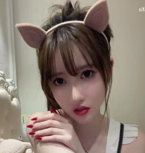 美桃酱视频S拍合集[10V-694M]：颜值炸裂女神的完美身材福利