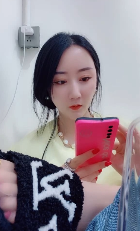 miumiu丝足百度下去重，40.5g合集视频大小惊艳您