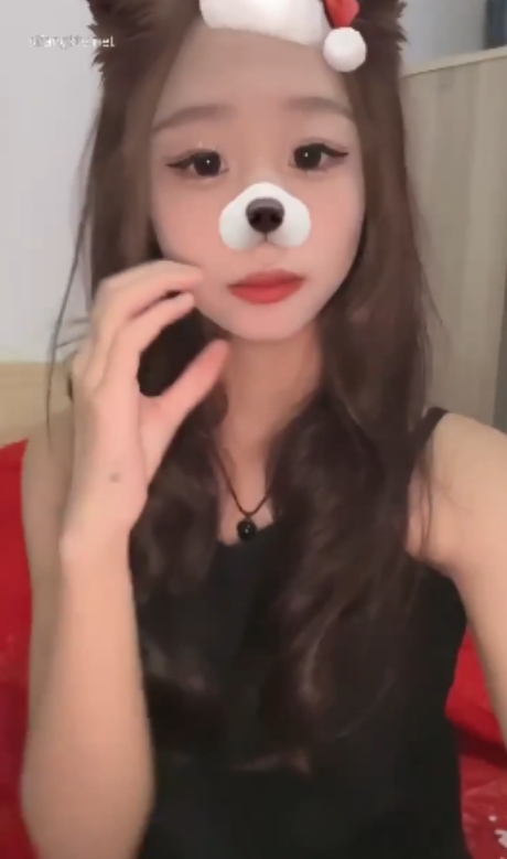 鱼哥：年轻小妹妹专场，135v34.7g视频集锦