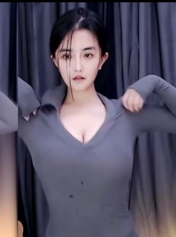 虎牙斗鱼美女热舞对比！AI脱衣神技大揭秘高清6V12分46有声音