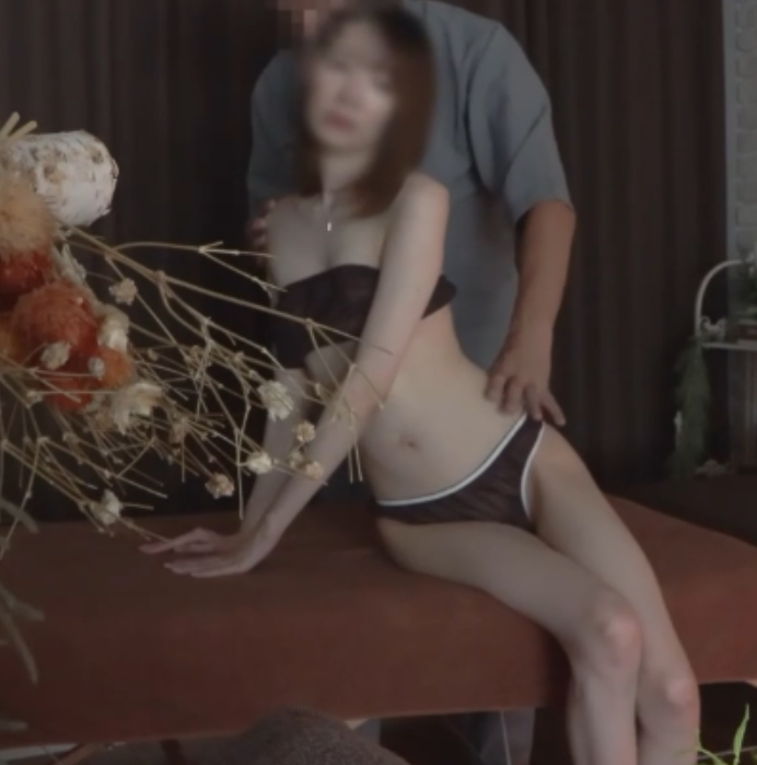 48互动主题大合集，39v+50g，白嫩颜值身材尚可，日本系列，大长腿某处嫩不嫩，画质精美