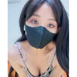 福利姬桃子：独特魅力，36v3.87g，收藏490，新增2v