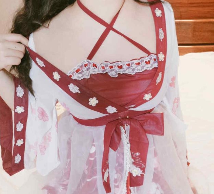 万变女神三寸妹子柚木酱合集：多才多艺，魅力无限