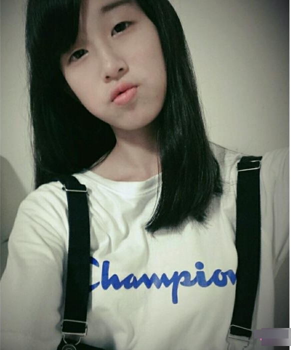 台湾学妹清纯特写视频合集50部，展现少女内衣风采与青春气息