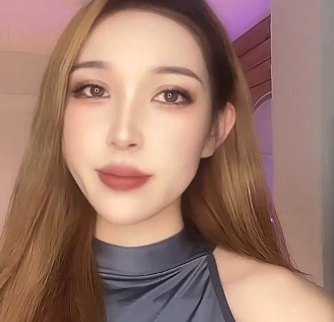 抖音新篇高质量美女主播合集143V4.4G，疯狂小三儿精彩纷呈