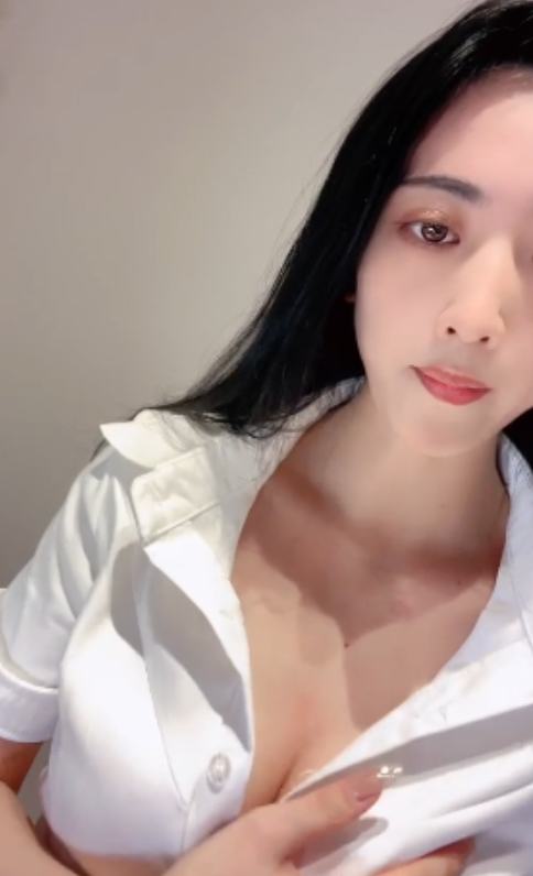 快手甜美提莫的_甜桃11直播合集22V40G，尺度聊骚