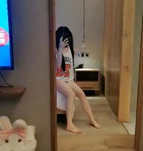 虎牙新人粉嫩浮力姬胖次猫最新合集7V5.8G,超可爱幼齿妹子