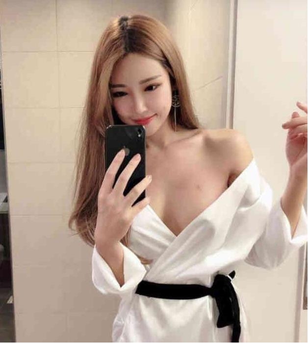 高颜值某推私密作品珍贵合集1V1G,展示各类妹子