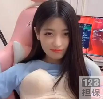 抖音月月大夜微凉视频3V34M热辣泄露