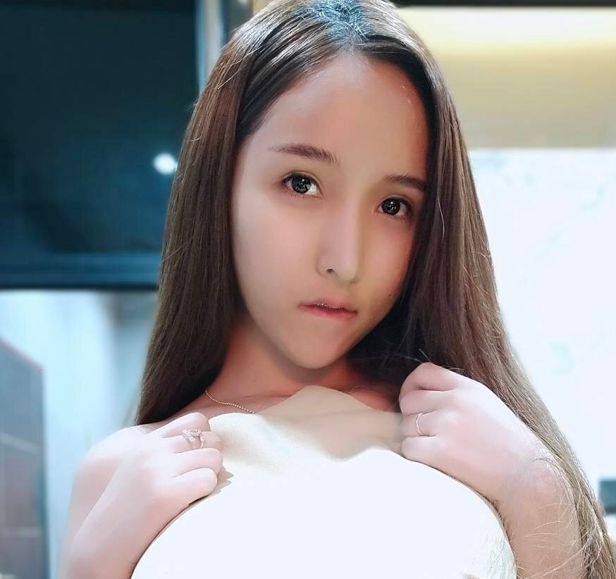 OnlyFansAomYumi私密视频合集28部1.5G火辣