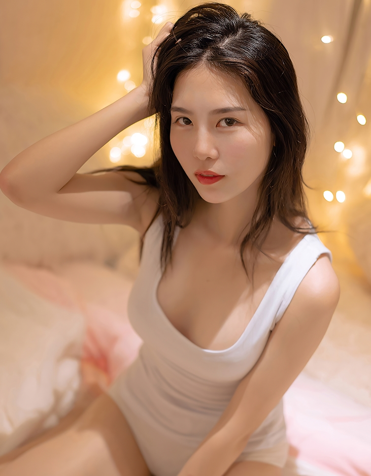 利世cos作品140.8g微博女神267套肉丝珍藏