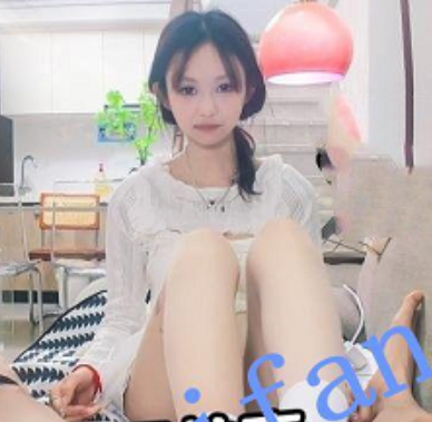 推特揉月给力碰撞合集50部1.03GB太感觉了