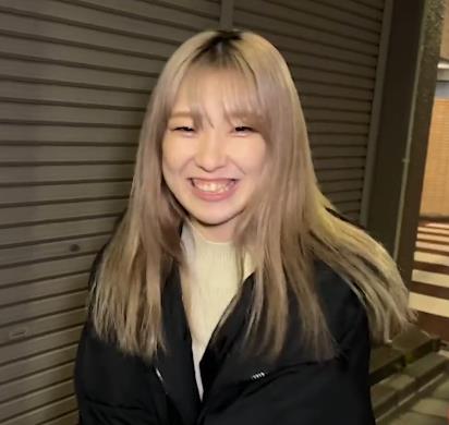 FC2日本街头采访博主团建合集4部7.6G