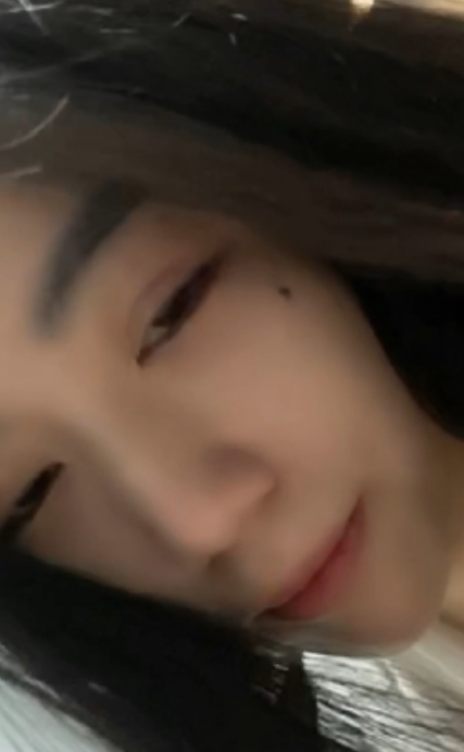 抖音欣梦然甜美女大学生视频合集6部4.9G，补档某处若隐若现喘息诱人