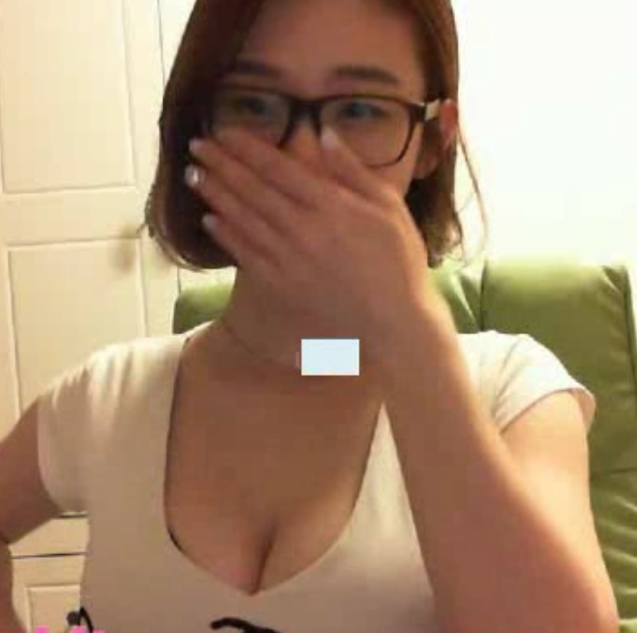 韩国直播苏贝果劲爆视频合集43部26.3G，腰细臀圆上围饱满