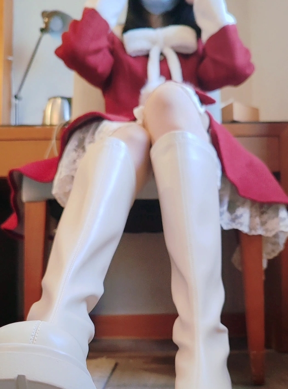 百度ED2K小琪琪文文足系列合集25部28.5G,双女主白嫩小脚玩水瓶