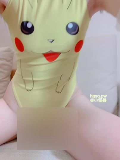 百度盘月月酱飘零全系列去重合集45G，福利姬资源丰富