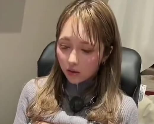 9月订阅超人气福利姬RirisuAmano短视频合集304V1.3G，独特魅力与甜美叫声引人入胜