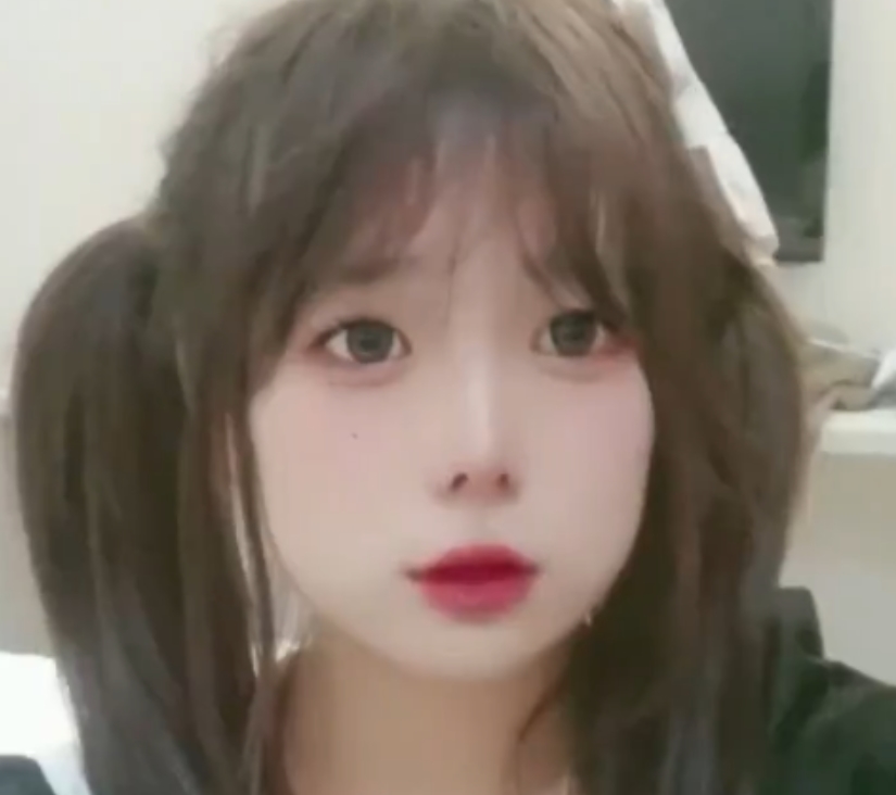 推特小包子私拍视频7部1.16G优质珍藏