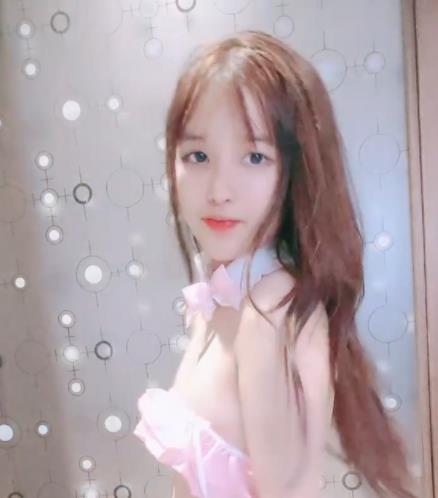 斗鱼青涩初恋萌妹27部直播合集387M珍藏版