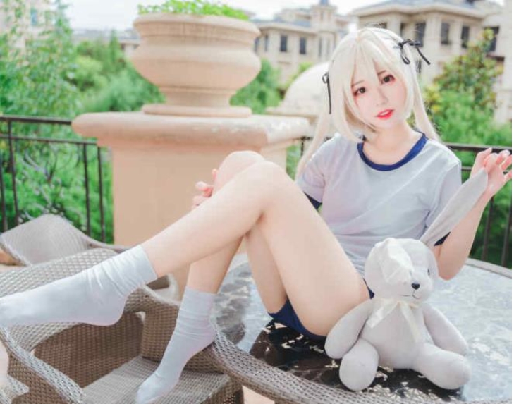 猫君君反差合集207部80G推特蜜桃臀