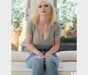 CarrieSage推特社保合集5V9.4G童颜巨灯