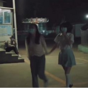 夜场小鹿海边互动实拍1V1574M真实记录