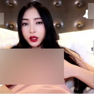 OnlyFans谭晓彤诱惑约会1V2.3G火辣