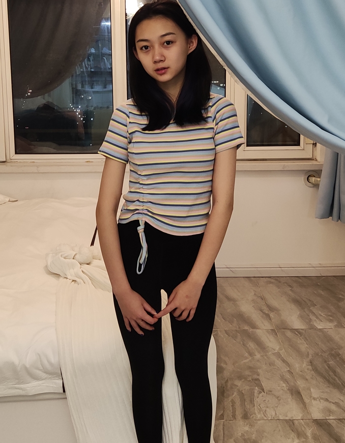 微博刘兵私密照片30张19.5G太诱人了