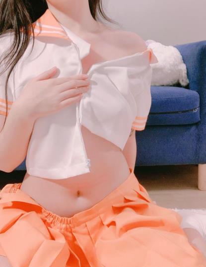 月月酱飘零全系列45G大长腿合集88部蜜桃臀太顶了