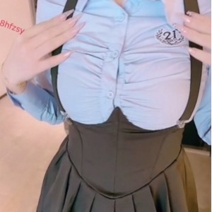 糖糖Candy纯欲风15部37G秀人网太顶了