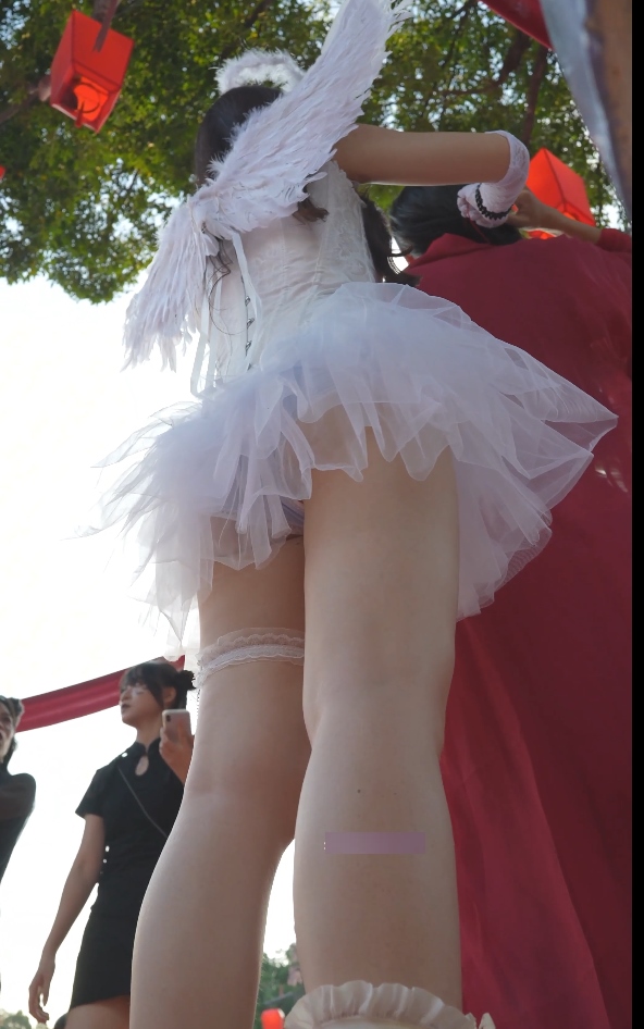 抖音小透明蕾丝热舞合辑43部26G超诱人