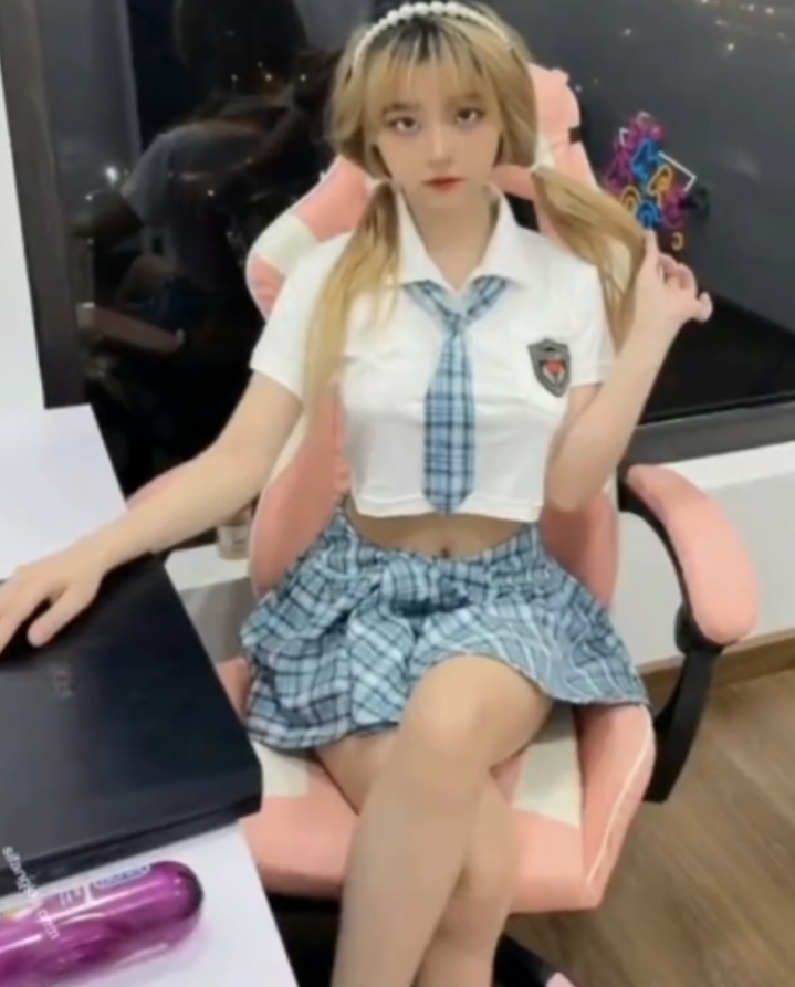 双马尾弹力摇优质合集1100v抖音风15.6G捣蒜手势舞