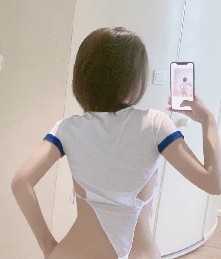 推特一只小林呀福利视频152部2.08G清纯