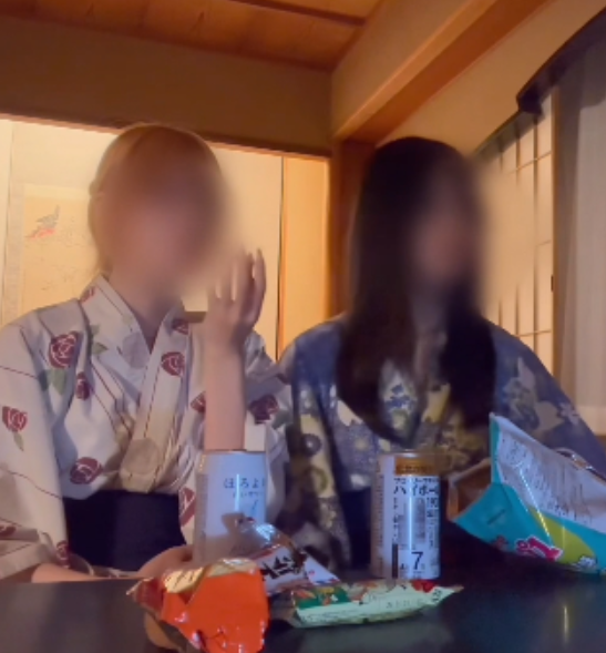 OF原档lilyxoxoles百合超清30部19.3G劲爆珍藏