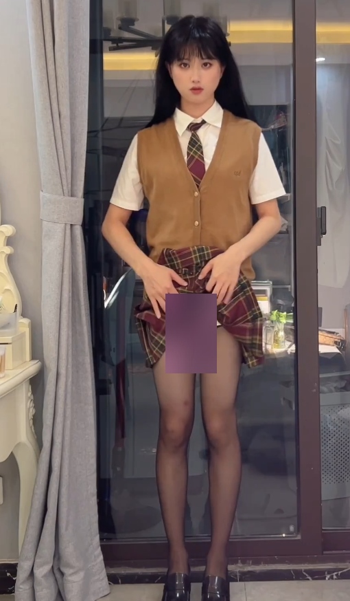 小薰伪娘推特视频合集354部62.47G优质